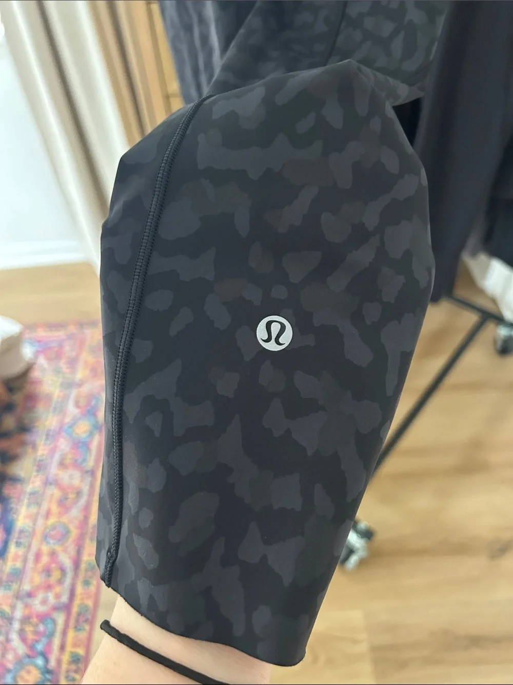 Lululemon Cropped Leggings. Size 6. Clean. Like new.